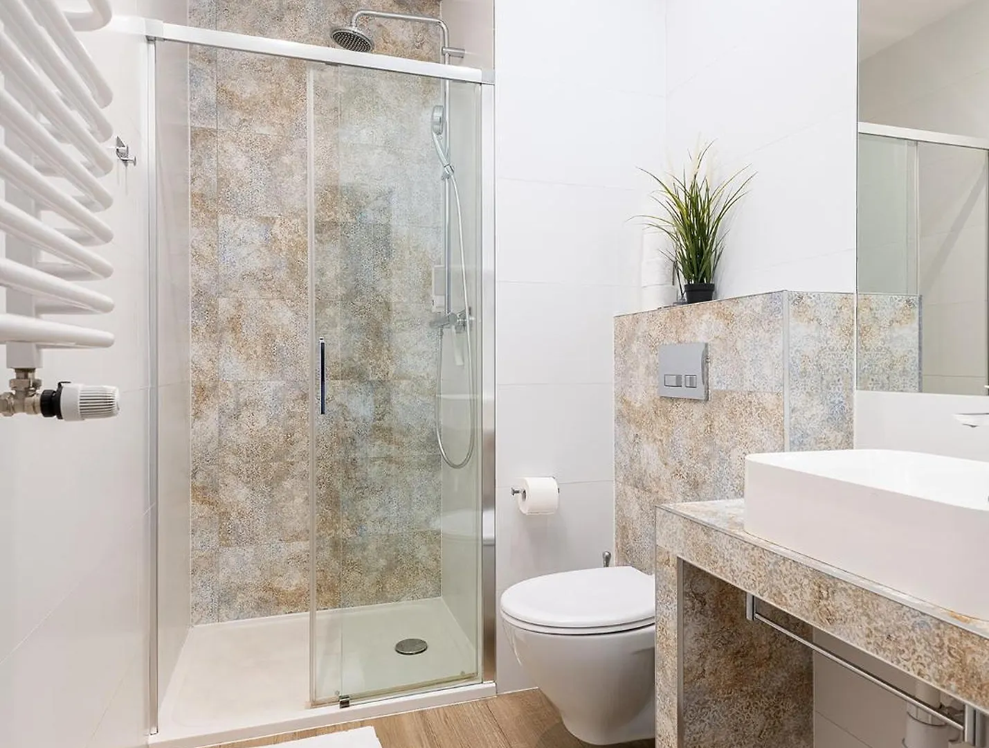 Apartament Rentplanet - Bliska Wola Warszawa